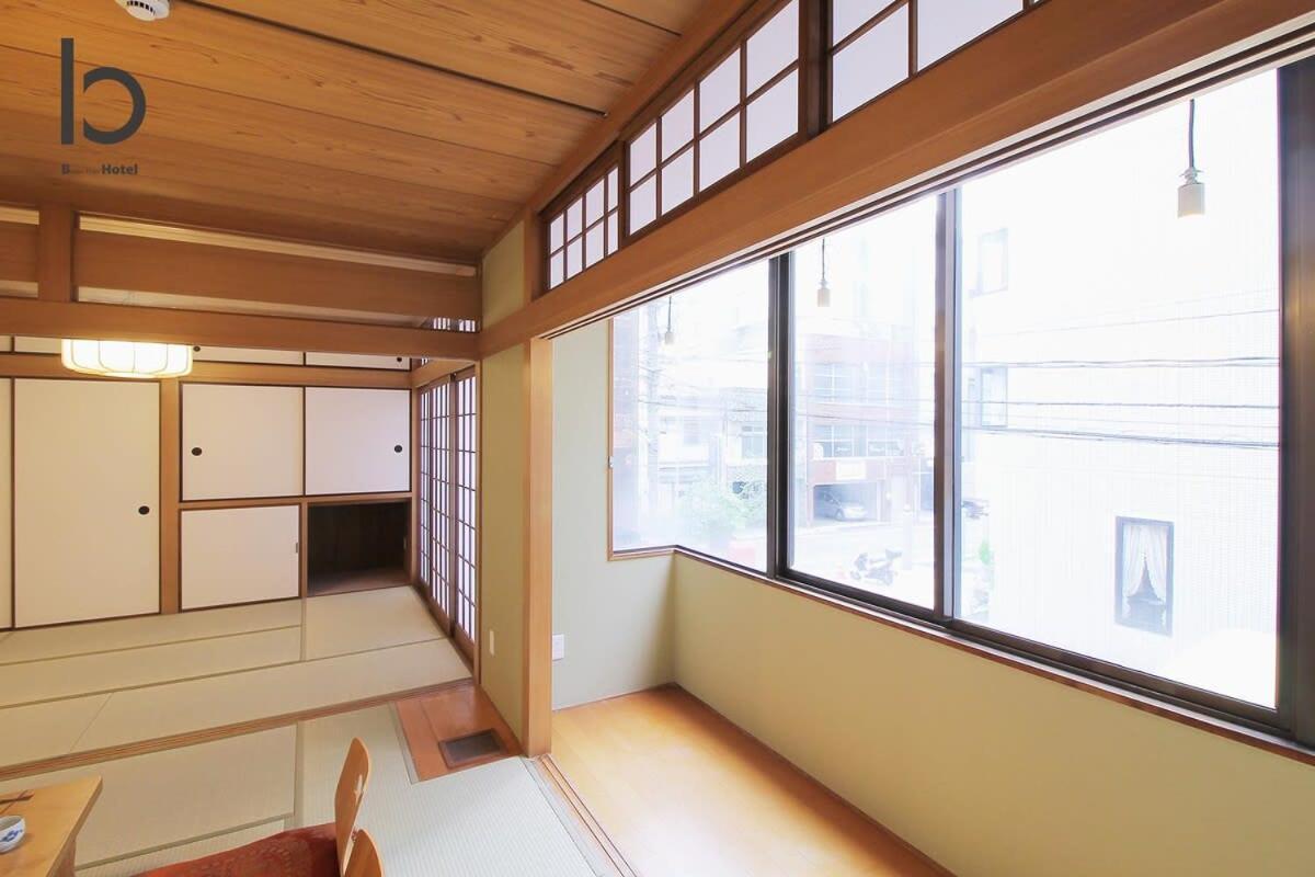 Hanagin - 3 Bedroom Japanese Apartment For 11 People 201 Хиросима Экстерьер фото