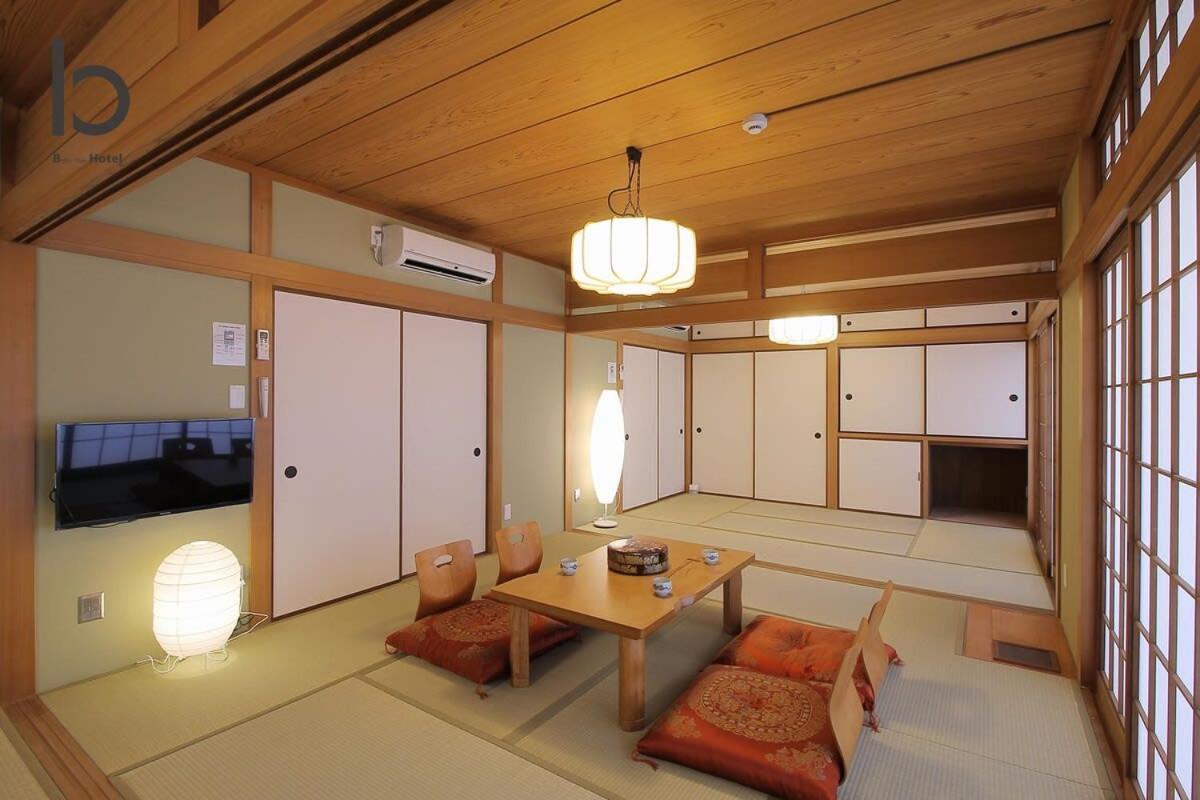 Hanagin - 3 Bedroom Japanese Apartment For 11 People 201 Хиросима Экстерьер фото